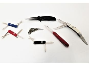 Assortment Of Seven Various Sized Pocket Knives