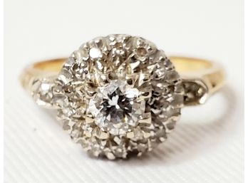 Lovely Vintage 14K Yellow Gold & Diamond Cluster Cocktail Ring - Size 6