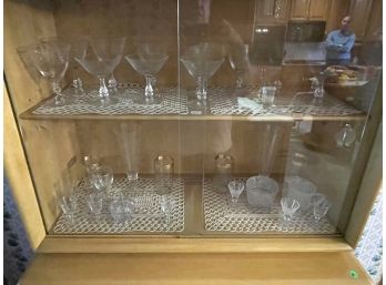 VINTAGE GLASS LOT.  12' AND SMALLER