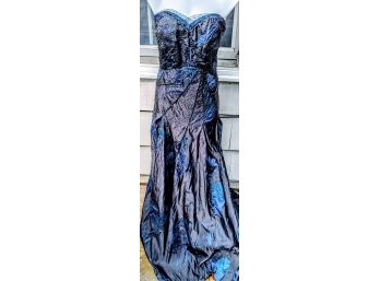 Stunning Evening Gown By Rene Ruiz Size 14  With Just Right Amount Of Glitter/Beading
