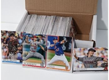2019 Topps Baseball Excellent Condition 300 Cards