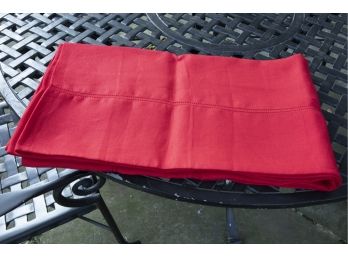 Red Linen Tablecloth With Edge Detail. Williams Sonoma.  Condition New. 78 X 88. 100 Linen