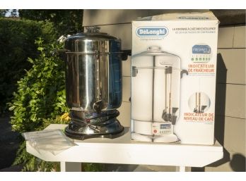 DeLonghi Electric Coffee Pot. 20 - 40 Cup Capacity. Gently Used, Very Good Condition In Original Box With Manu