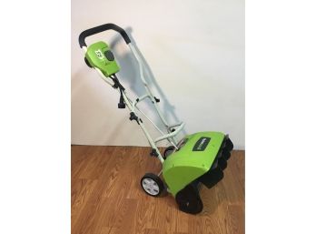 Green Works 9 A Electric Snow Shovel