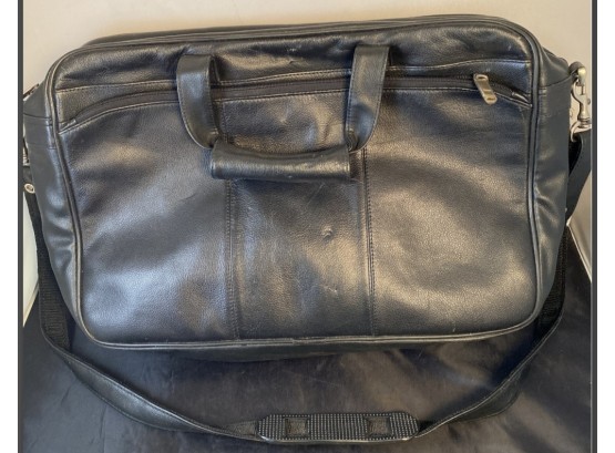 Very Nice Leather Travel Bag