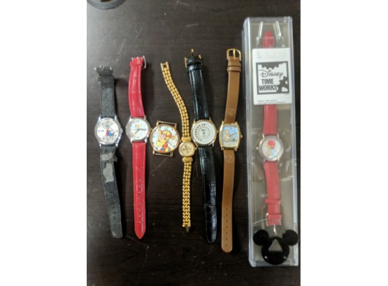 Lot Of Seven Disney & Other Friends - Watches - Mickey Mouse, Tigger, Goofy, Tinkerbell