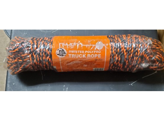 Twisted Polypro Truck Rope 100 Feet / 33 1/3 Yards. 38inch Diameter.
