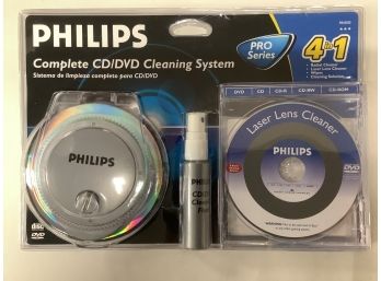 PHILIPS Complete CD/DVD Cleaning System. New In Box.