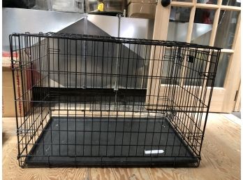 Medium Sized  Metal Folding Dog Crate