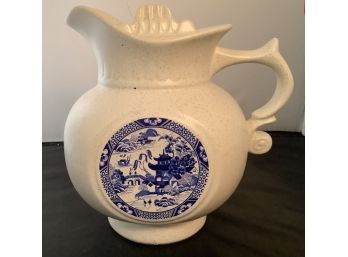 Large Vintage Ceramic Pitcher By McCoy. In Lovely Condition. Beautiful !