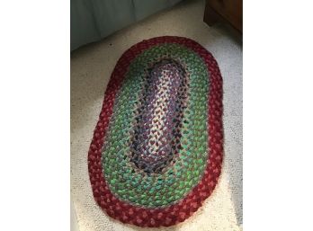 Vintage Red Tones Trimmed Multicolored Oval Throw Rug