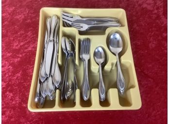 Stainless By Oneida Tableware Lot In Tray
