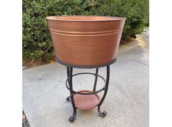 Beverage Tub With Stand