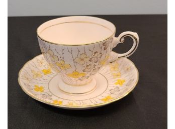 Tuscan Fine Bone China Tea Cup Made In England, No Chips, Yellow Flower