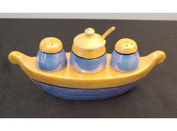 Salt And Pepper Boat, Made In Japan, Covered Jar W Spoon, No Chips