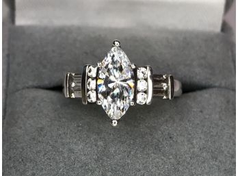 Lovely Sterling Silver / 925 Engagement Style Ring With Sparkling Brilliant Cubic Zirconia - Very Pretty !