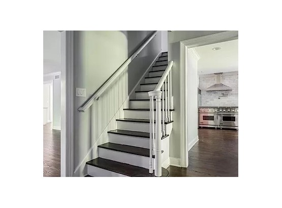 A Painted Stair Railing With 8 Spindles & Newel Post