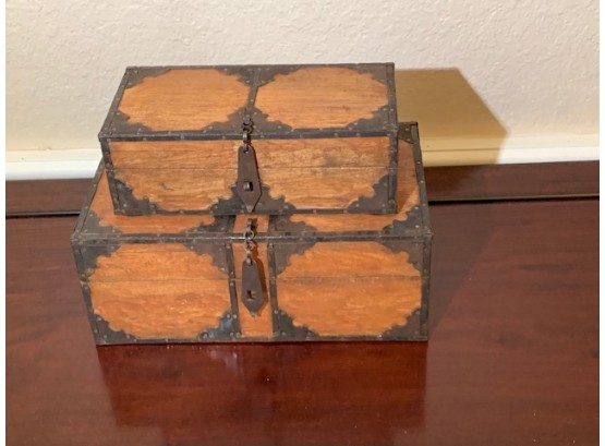 Set Of 2 Vintage Wood Boxes