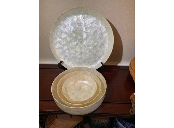 Set: Capiz Shell  (Windowpane Oyster) Round Platter And 3 Nesting Bowls