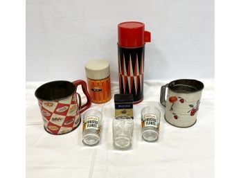 Vintage Kitchen Sifters Two Thermoses Two Frosted Flakes Tony Tiger Juice Glasses
