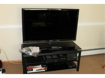 46' Samsung Series 6 T.v., Sony DVD Player & Tech Craft Console