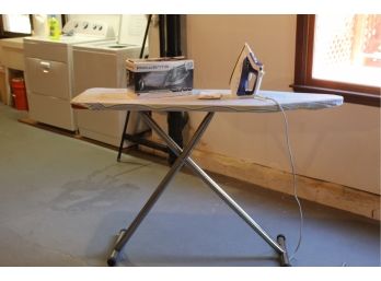 Rowenta DW 2170 Clothes Iron And Metal Ironing Board