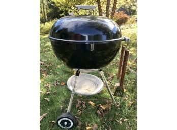 WEBER Rolling CHARCOAL Grill