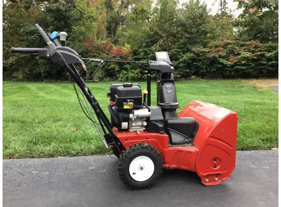 Toro Power Max 212cc Two-Stage Snow Thrower, Model 37779