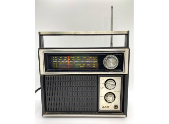 Vintage XAM Portable Radio Model 7000