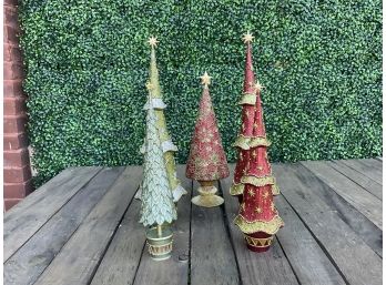 Set Of 5 Ornate Christmas Trees
