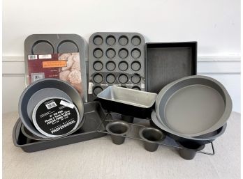 Assortment Of New And Lightly Used Bakeware