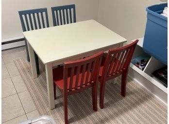 Pottery Barn Children's Playroom Table And Chairs With Rug