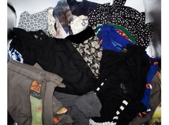 Clothes Lot 2 (Sizes M, L)