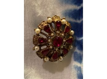 Vintage Round Gold Tone Pin With Pasted Faceted Red Stones And Faux Pearls