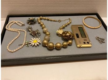 Assorted Lot Of  Vintage Jewelry