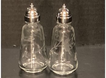 Vintage Princess House Heritage Etched Glass Salt And Pepper Shakers