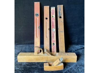 Antique Wooden Tools: Two Planes And Four Levels