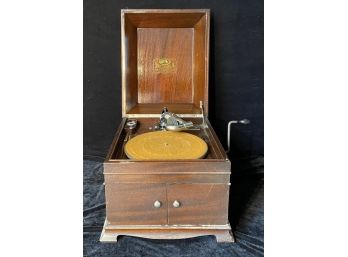Antique Victrola Phonograph From The Victor Talking Machine Company