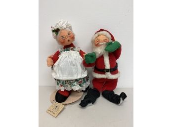 Vintage Annalee Christmas Santa And Mrs. Claus 13'
