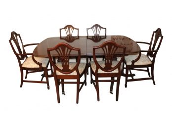 Vintage Mahogany Dining Room Table & Chairs