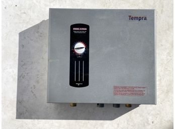 A Steibel Eltron Tempra Tankless Electric Hot Water Heater