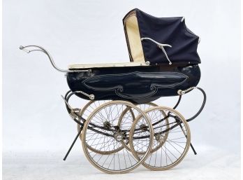 A Vintage Baby Carriage / Perambulator By Pedigree With Pram Steady Base