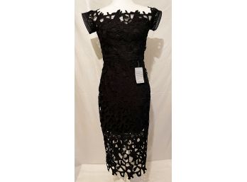 Chi Chi London Black Lacey Evening Wear - Size 6 - New With Tags