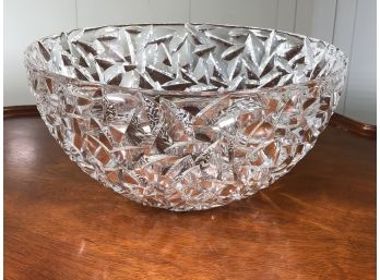 Incredible TIFFANY & Co Crystal Bowl - Look How It Sparkles In The Light WOW ! Very Pretty Piece - No Issues