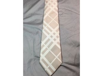 Amazing Like New BURBERRY Silk Tie - Paid $179 - Variation On Classic Nova Check Pattern - Made In Italy WOW !