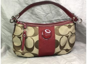 Fantastic Like New COACH Bag In Brown CC Monogram Fabric With Large Rd COACH Enamel Button - NICE BAG - GIFT !