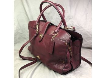 Fabulous $595 All Leather COACH Bag In Bordeaux Pebble Grain Leather LIKE NEW - Beautiful Bag - GREAT GIFT !