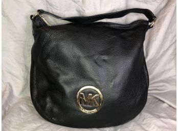 Fabulous  MICHAEL KORS Black Leather Hobo Bag  With Goldtone Trim - Very Nice Bag ! - Great Condition !
