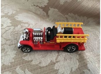 Hot Wheels Old Number 5.5 Fire Engine - Lot #28