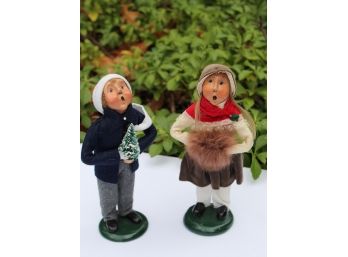 Adorable Pair Of Byers Carolers
